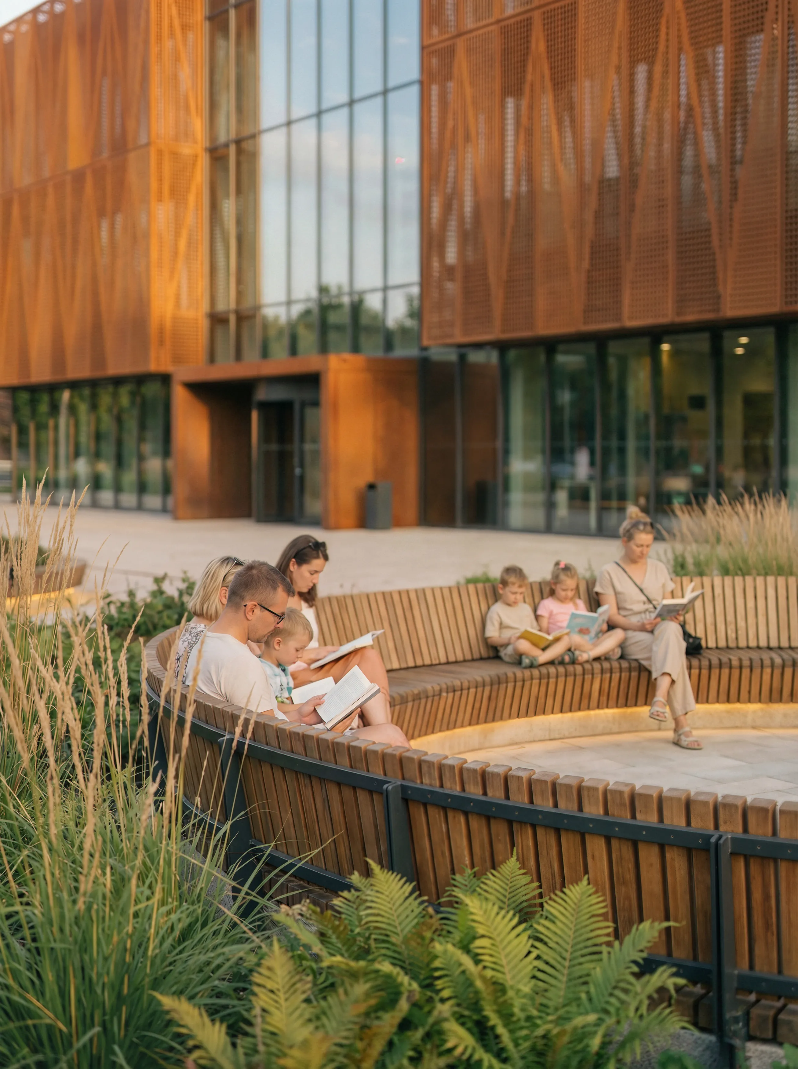 Community center visualization detail