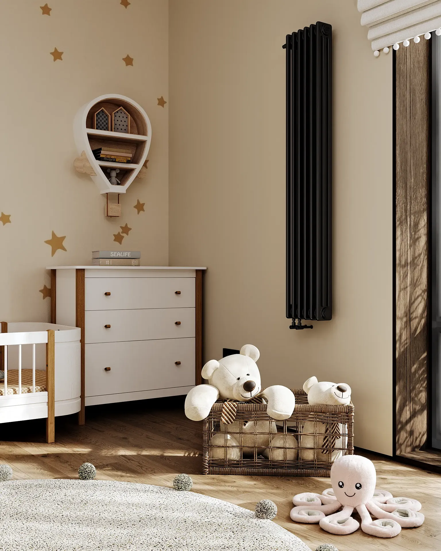 Detalle de una cómoda de madera clara y juguetes cuidadosamente dispuestos en una tranquila habitación infantil japonesa.