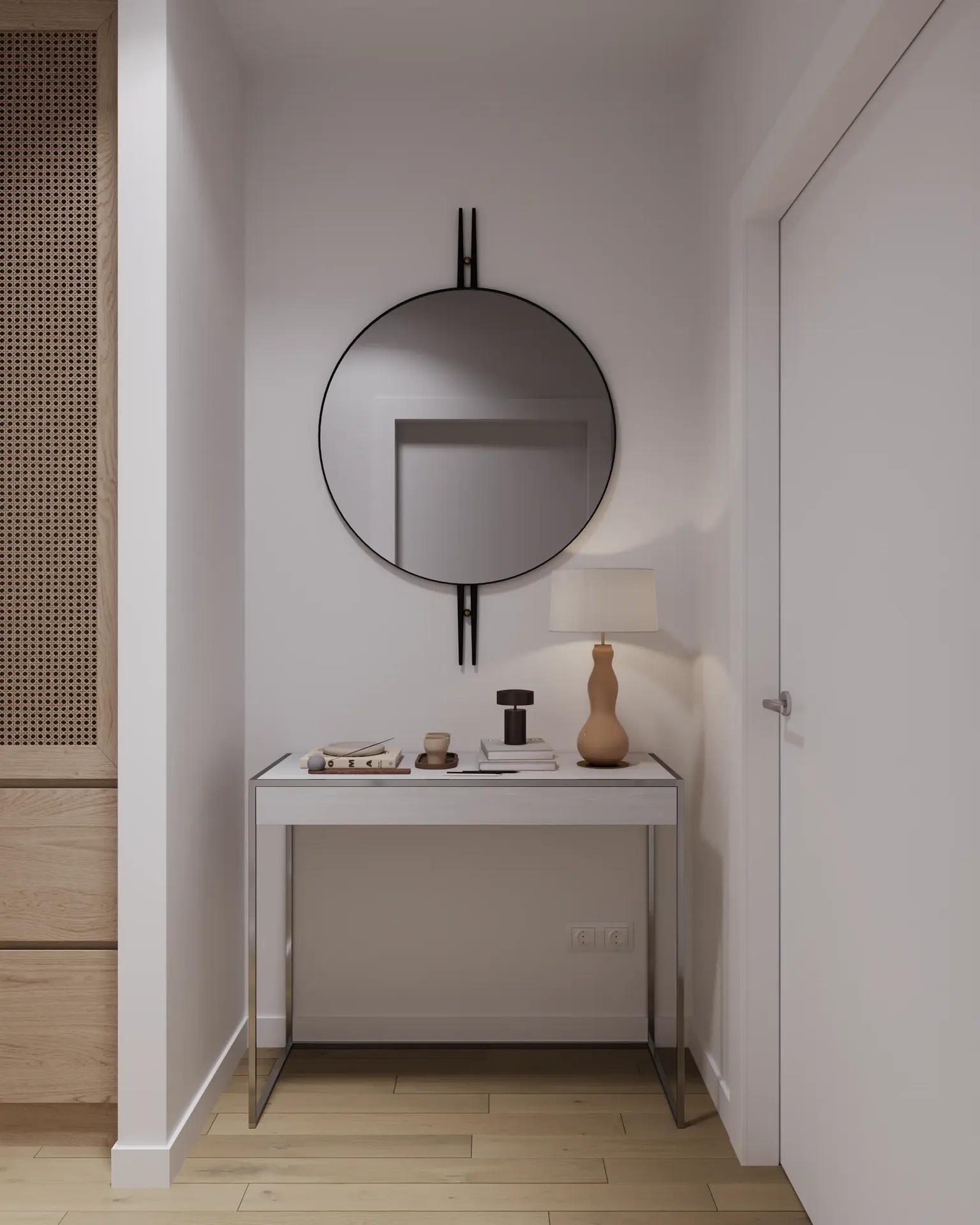 Table console avec miroir dans le couloir.